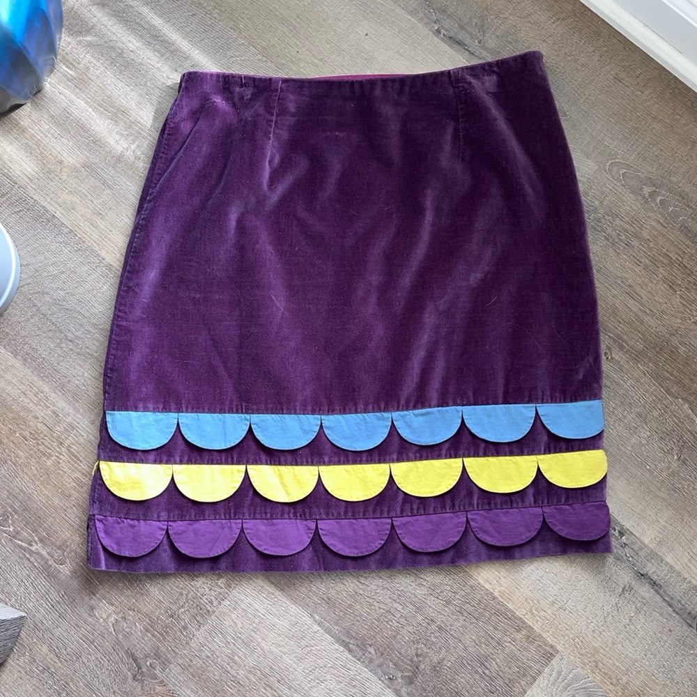 Boden velvet skirt womens size 10R purple scalloped detail lined